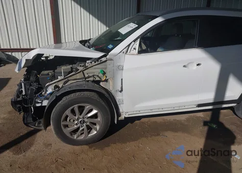 2017 Hyundai Tucson Se Plus из США, поврежденный, VIN KM8J33A4XHU538090